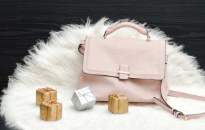 کیف زنانه هدیه برای کادو تولد