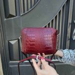 کیف چرم طبیعی زنانه زرشکی سنگی | خاص و باکیفیت