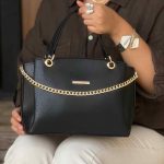 کیف زنانه مشکی سایز متوسط