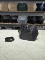 کیف چرم زنانه مشکی | طراحی خاص - تصویر 2