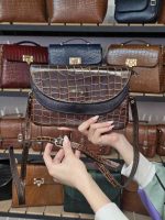 کیف چرم کتابی قهوه ای ابر و بادی سنگی | خاص و شیک