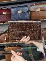 کیف چرم کتابی قهوه ای ابر و بادی سنگی | خاص و شیک - تصویر 5
