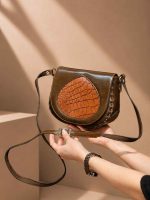 کیف چرم زنانه| اشک قهوه ای ابر و بادی صاف | چرم اصل گاوی
