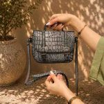 کیف چرم زنانه | طوسی ابر و بادی سنگی | چرم اصل گاوی
