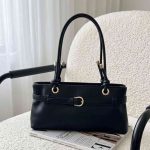 کیف زنانه سگک دار رنگ مشکی
