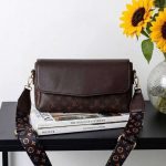 کیف زنانه مدل ترکیبی مارک رنگ قهوه ای