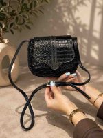 کیف چرم مشکی سنگی | چرم اصل گاوی