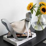 کیف کمری رنگ سفید طوسی
