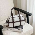 کیف مدل صندوقی رنگ سفید قهوه ای